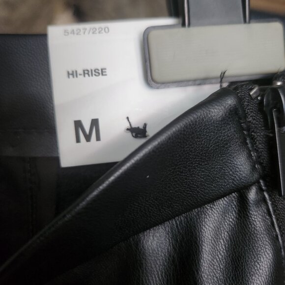 Zara faux leather pants Sz M with front crease - Picture 3 of 4